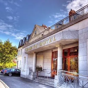 Marine Hotell